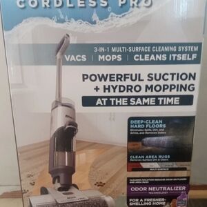 Shark Cordless Pro Vacuum and Mop